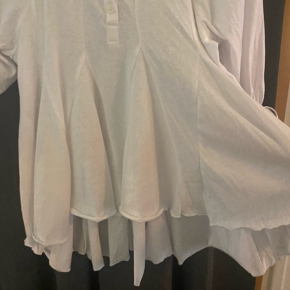 Pink Lily Knit White Peasant Top, size Small - Picture 6 of 10